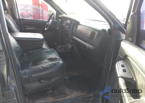 2004 Dodge Ram 1500 Slt/Laramie z USA, uszkodzony, nr VIN 1D7HU18D04S742130